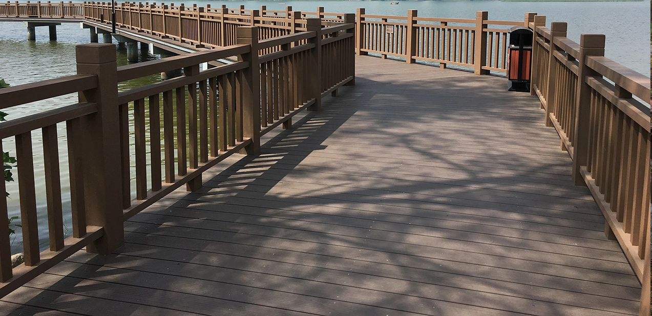 Outdoor Decking + Railing